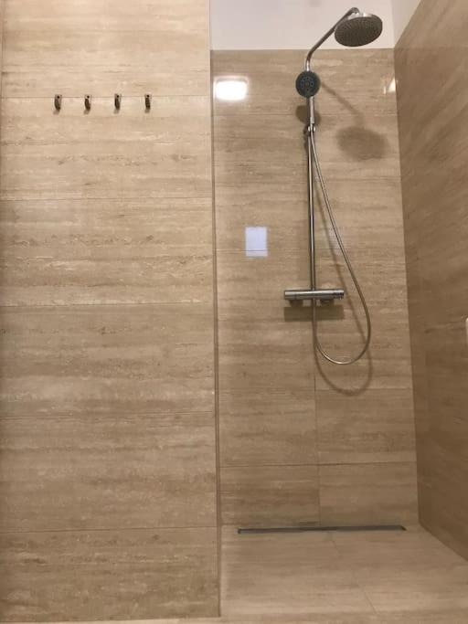 Stylish Apartment Near The River บูดาเปสต์ ภายนอก รูปภาพ